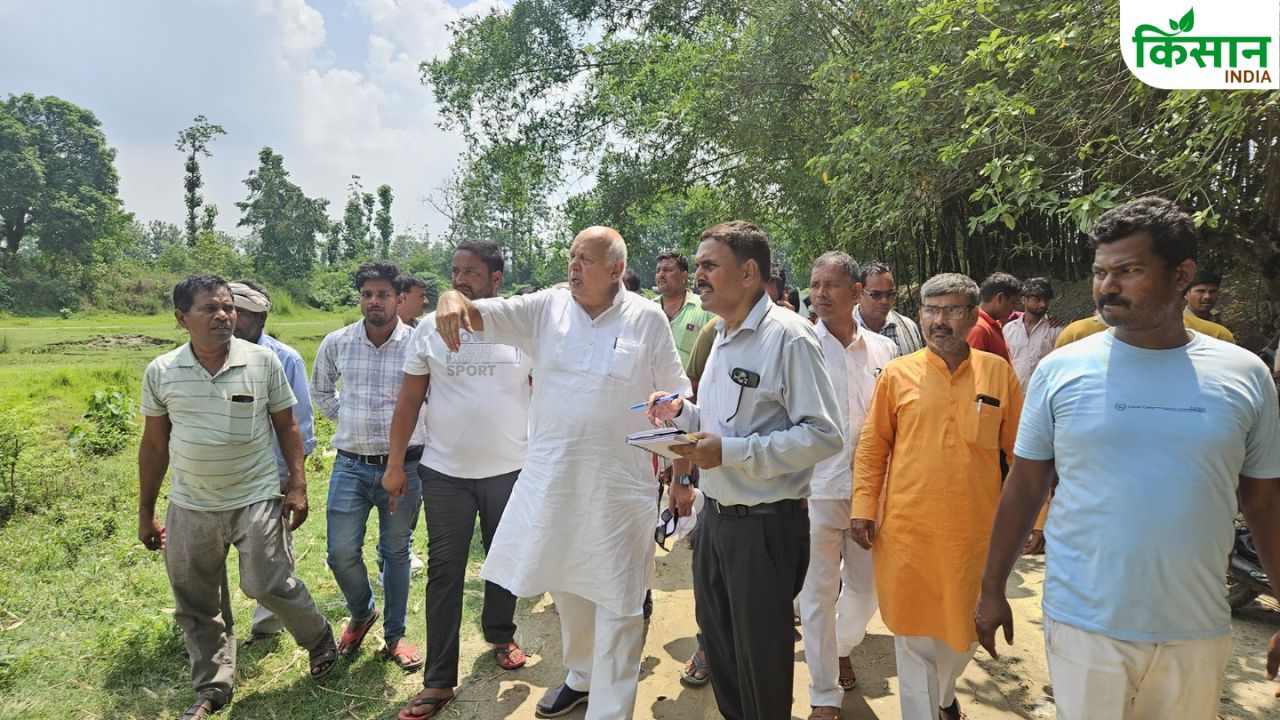खरीफ फसलों के बीज वितरण में ढिलाई पर बरसे कृषि मंत्री, बुवाई से पहले किसानों को जिप्सम देने के निर्देश