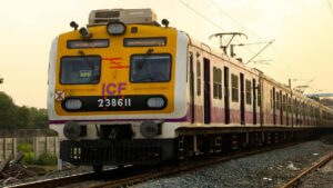IRCTC यूजर्स ध्यान दें: टिकट बुकिंग से PNR तक सब बंद, जानें कब तक ठप रहेगा रेलवे सिस्टम IRCTC यूजर्स ध्यान दें: टिकट बुकिंग से PNR तक सब बंद, जानें कब तक ठप रहेगा रेलवे सिस्टम