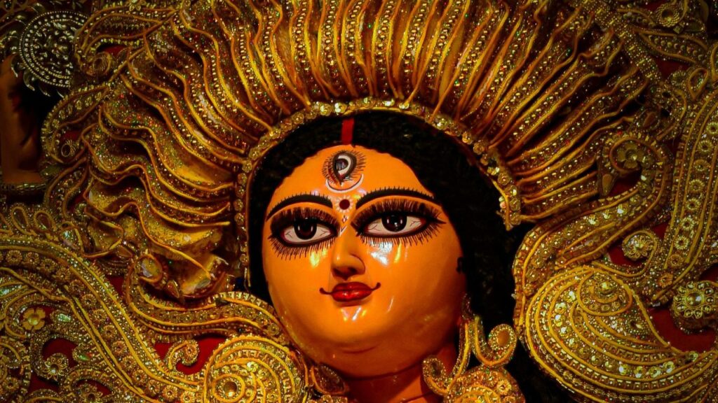 Durga Chalisa Path: पूजा के दौरान दुर्गा चालीसा का पाठ करें और अंत में मां दुर्गा की आरती करें. दीपक, धूप और नारियल का उपयोग करें. Durga Chalisa Path: पूजा के दौरान दुर्गा चालीसा का पाठ करें और अंत में मां दुर्गा की आरती करें. दीपक, धूप और नारियल का उपयोग करें.