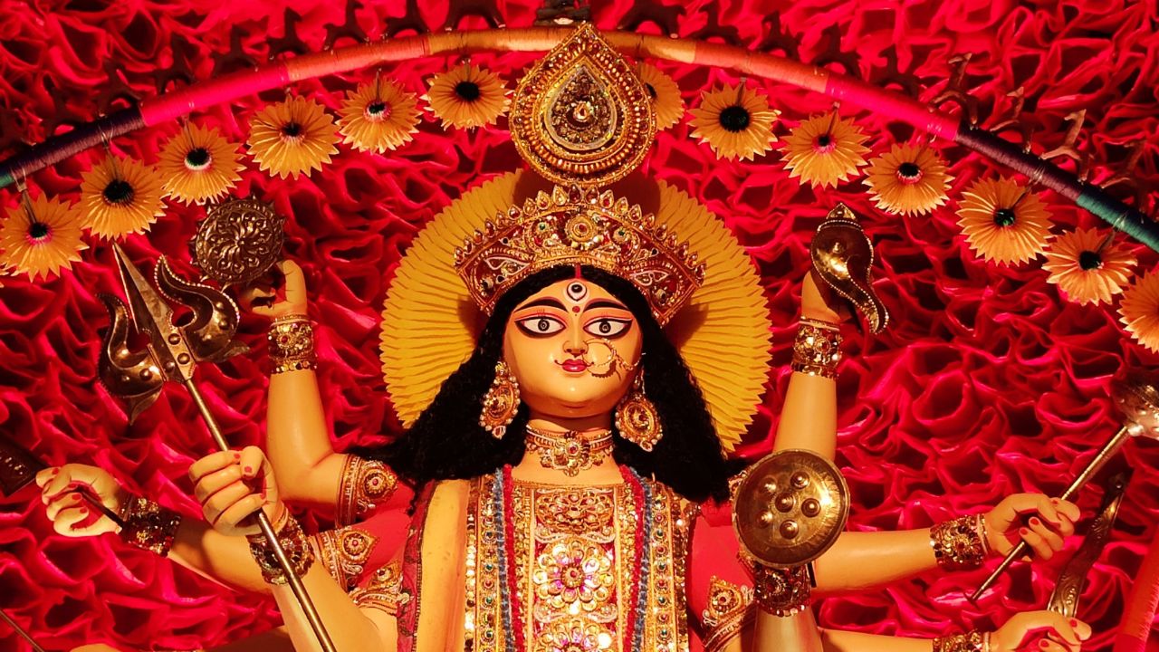 Shardiya Navratri 2025: 8 या 9 नहीं, इस बार पूरे 10 दिन तक चलेंगे नवरात्र, जानें इसका महत्व