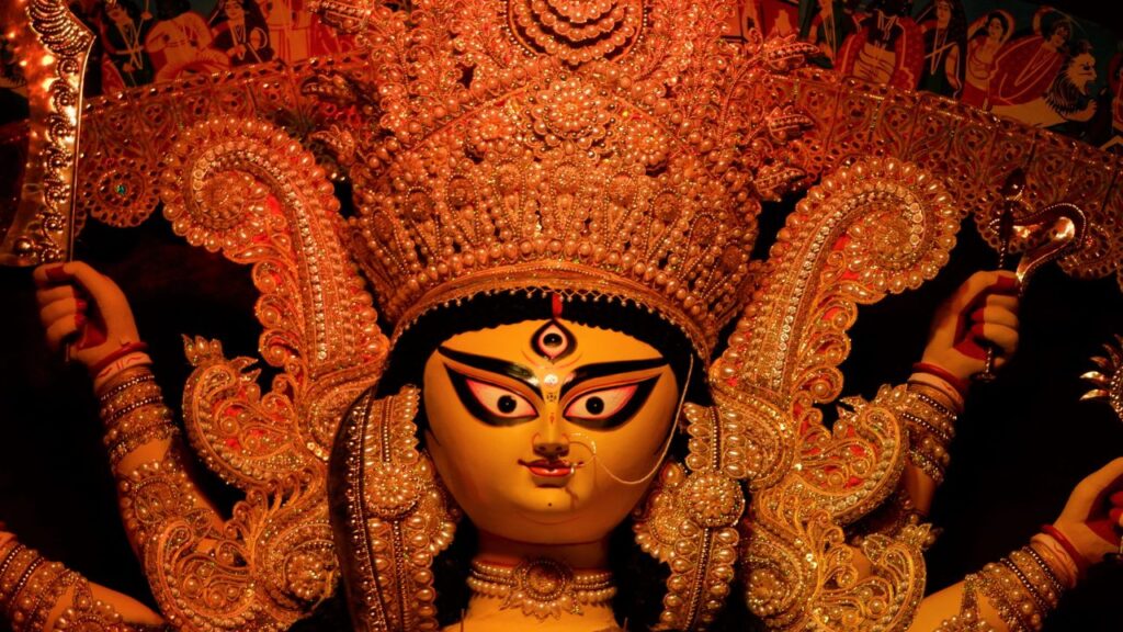 Shardiya Navratri Special: मकड़ी का प्रतीक हमें यह प्रेरणा देता है कि हम भी देवी की तरह भटकावों और मोह-माया से मुक्त होकर स्पष्टता और आत्म-नियंत्रण की राह पर चल सकते हैं. Shardiya Navratri Special: मकड़ी का प्रतीक हमें यह प्रेरणा देता है कि हम भी देवी की तरह भटकावों और मोह-माया से मुक्त होकर स्पष्टता और आत्म-नियंत्रण की राह पर चल सकते हैं.