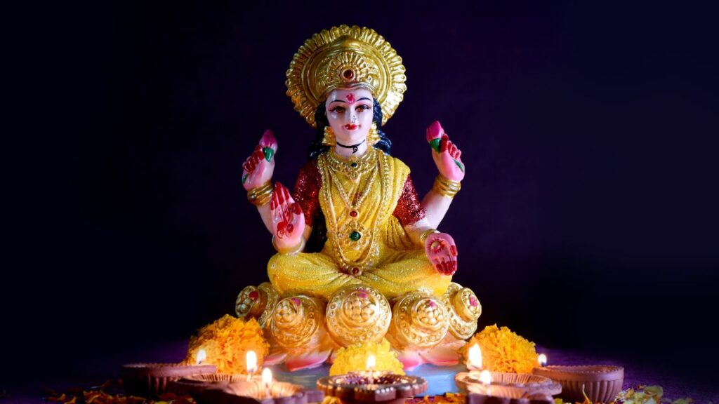 Diwali Puja: दीवाली के दिन मां लक्ष्मी, भगवान गणेश और कुबेर देवता को भोग लगाने से न केवल उनके प्रति श्रद्धा व्यक्त होती है, बल्कि घर और परिवार में समृद्धि, सुख, शांति और सकारात्मक ऊर्जा का संचार होता है. यह पारंपरिक रीति-रिवाज हमारे जीवन में ऐश्वर्य और सौभाग्य लाने में सहायक माना गया है. Diwali Puja: दीवाली के दिन मां लक्ष्मी, भगवान गणेश और कुबेर देवता को भोग लगाने से न केवल उनके प्रति श्रद्धा व्यक्त होती है, बल्कि घर और परिवार में समृद्धि, सुख, शांति और सकारात्मक ऊर्जा का संचार होता है. यह पारंपरिक रीति-रिवाज हमारे जीवन में ऐश्वर्य और सौभाग्य लाने में सहायक माना गया है.