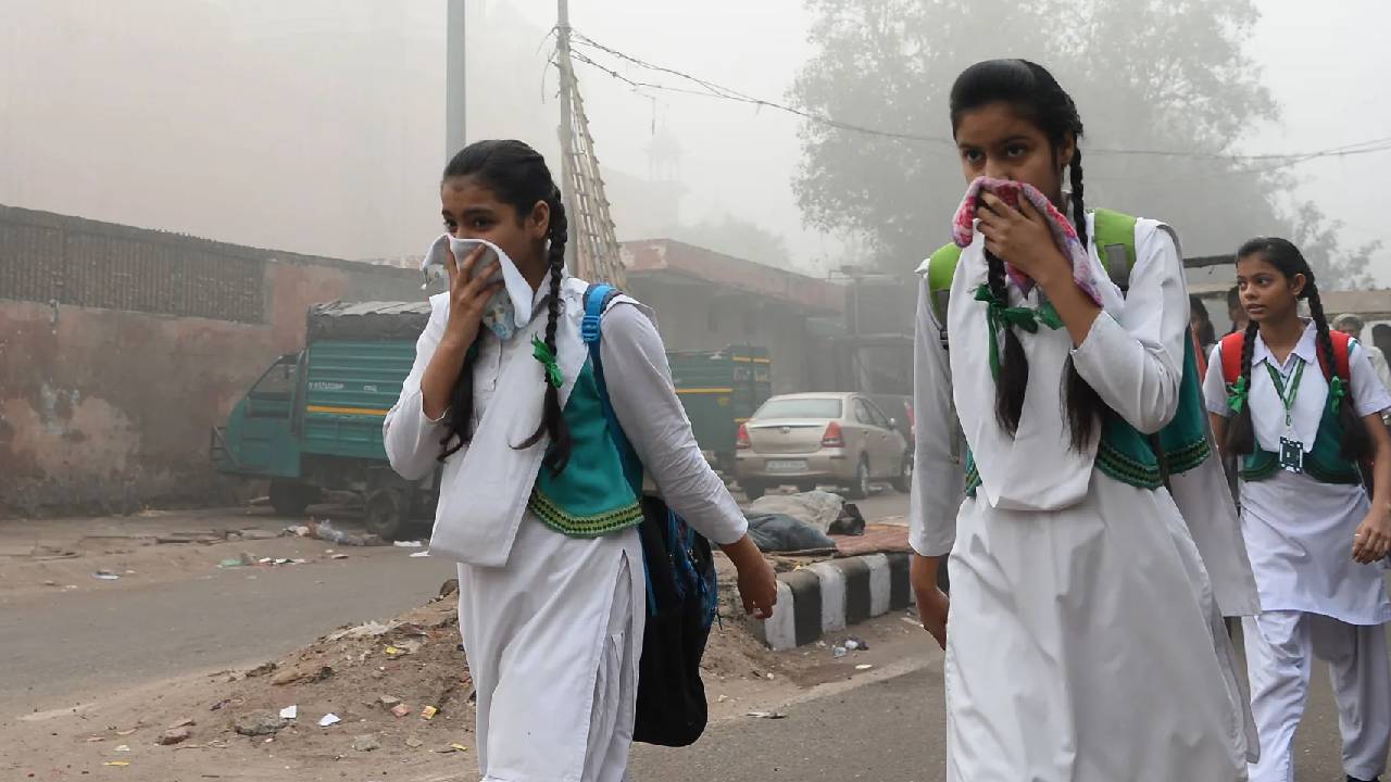 दिल्ली की हवा हुई ‘जहरीली’, AQI 400 पार, जानिए कैसा रहेगा आपके राज्य का मौसम?