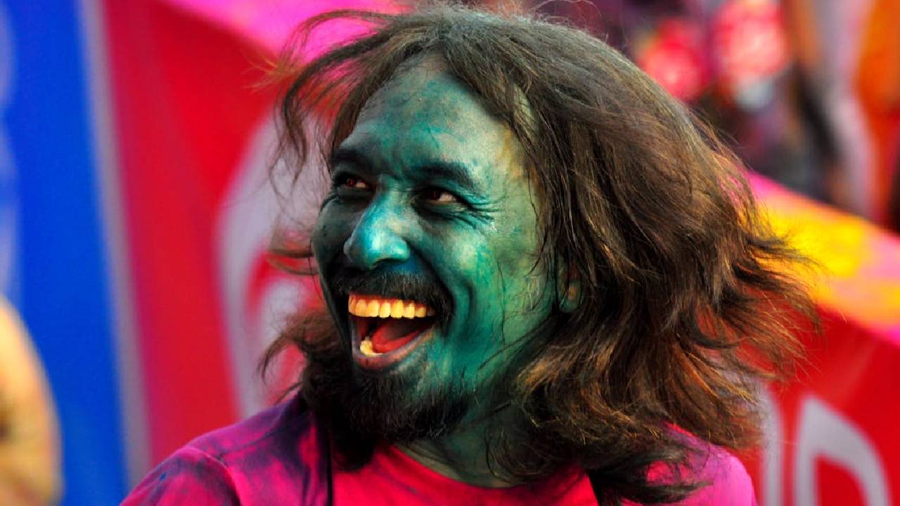 ऑर्गेनिक के नाम पर बिक रहे केमिकल रंग, होली से पहले ऐसे करें सही पहचान