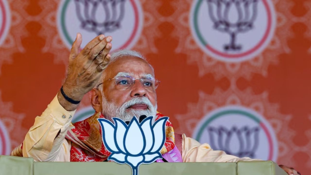 BJP स्थापना दिवस पर PM मोदी ने दोहराया ‘विकसित भारत’ का संकल्प, CM योगी-कृषि मंत्री भी एक्शन में, देखें!
