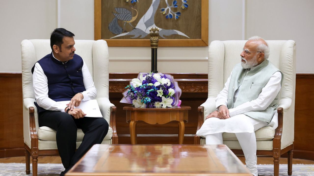 PM मोदी से मिले CM फडणवीस, प्याज किसानों को मिल सकती है बड़ी राहत.. कई मुद्दों पर चर्चा