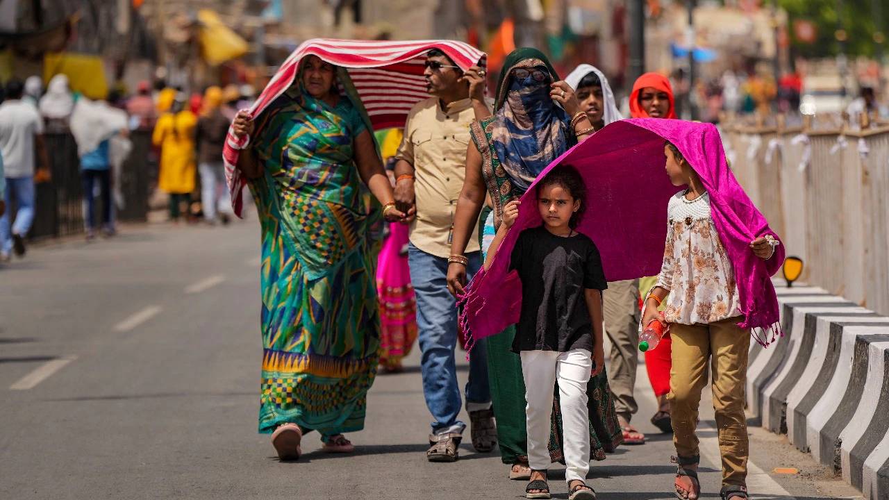 25 मई से शुरू होगा नौतपा, 9 दिनों तक बरसेगी आग.. जानिए क्यों इन दिनों तपने लगती है धरती