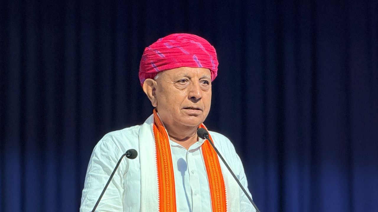 99 लाख की सब्सिडी विवाद पर मंत्री भागीरथ चौधरी ने दी सफाई, कहा- मैं भी किसान हूं, इसलिए…