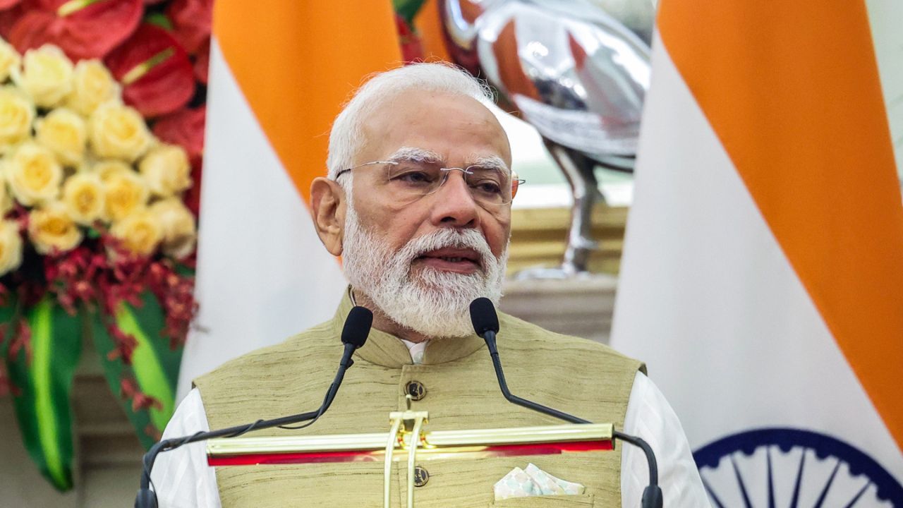 लोकसभा में आज पेश होगा पब्लिक एग्जामिनेशन संशोधन विधेयक, PM मोदी ने टास्क फोर्स बनाने का किया ऐलान