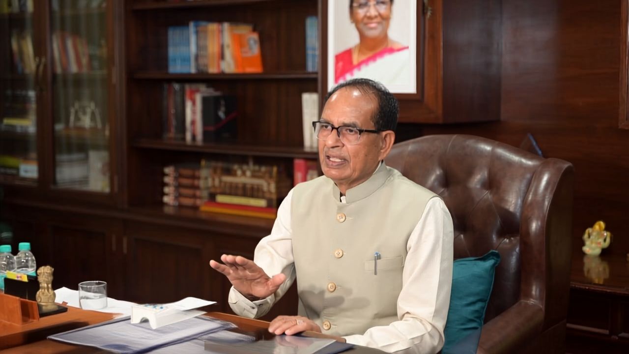 VB-G RAM G की पहली किस्त जारी, शिवराज बोले- मजदूरों को समय पर काम देना राज्यों की जिम्मेदारी