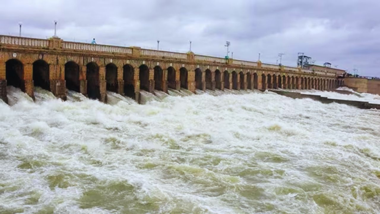 Karnataka Tamil Nadu Cauvery Water Dispute Supreme Court Hearing On 12000 Cusecs Water Release