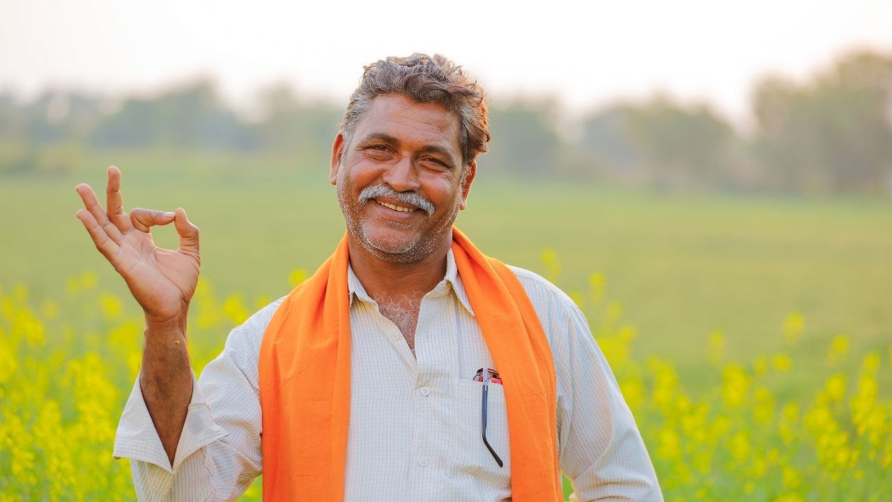 राजस्थान में फसल बीमा के नियम बदले, अब गलती पर बैंक होगा जिम्मेदार, किसानों को मिलेगी बड़ी राहत राजस्थान में फसल बीमा के नियम बदले, अब गलती पर बैंक होगा जिम्मेदार, किसानों को मिलेगी बड़ी राहत
