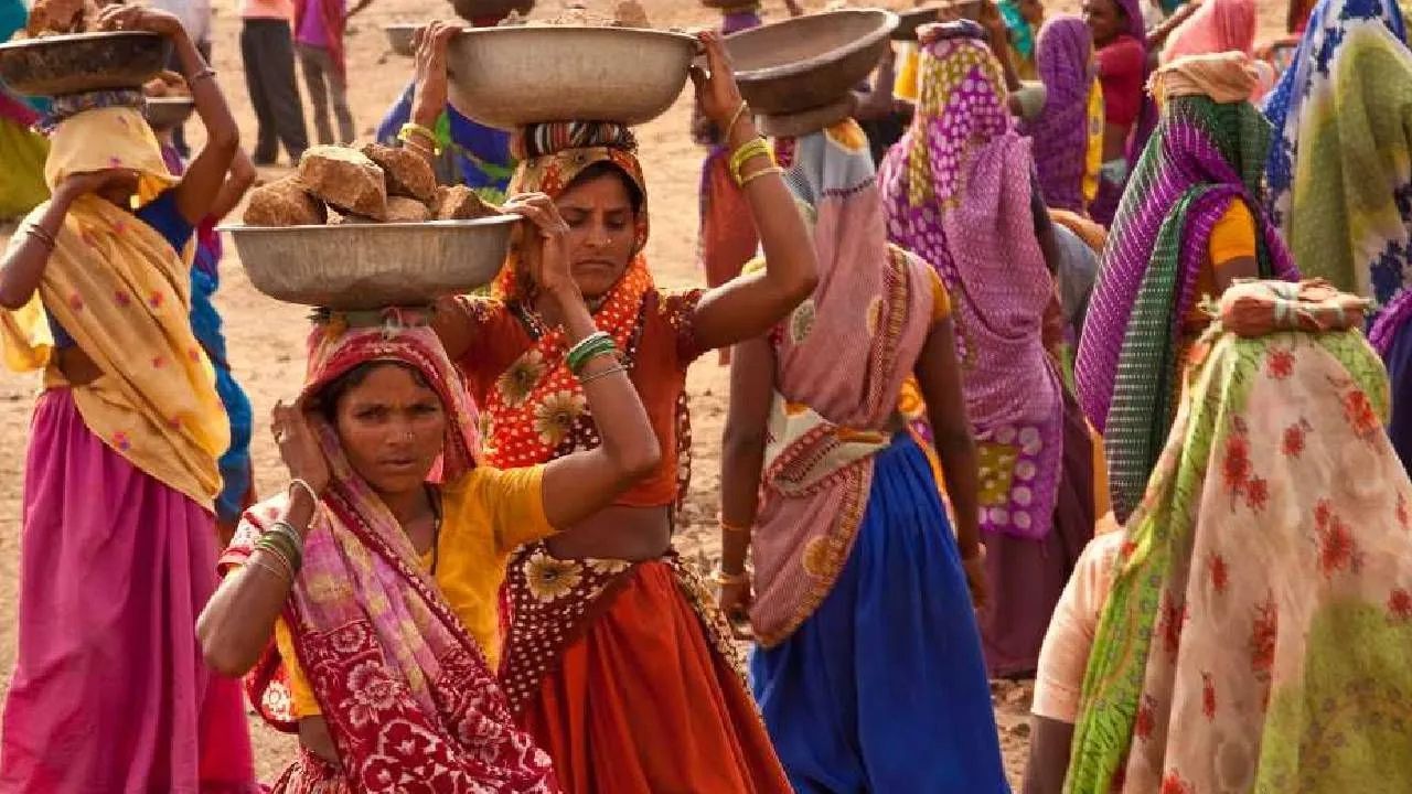 Vb G Ram G Scheme Rural Employment Fell By 50 Percent In July