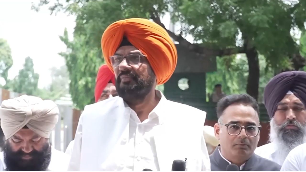 Centre Govt Failed To Release Rs 1600 Crore Flood Relief Package And Punjab Farmers Devastated By A River From Jk Aap Allegations