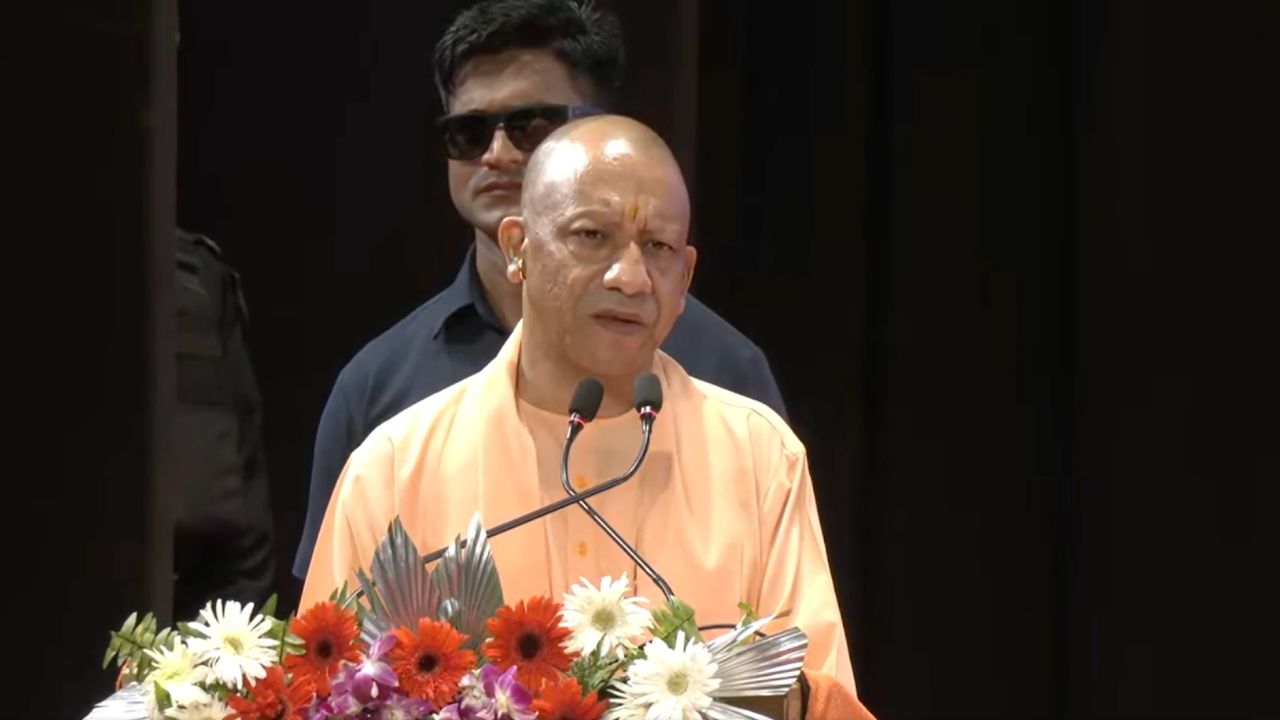 Cm Yogi Launches Lokmata Ahilyabai Matrushakti Yojana For Free Bus Service For Women And Announcement To Provide Govt Jobs To 1 Lakh Youths Within Six Months