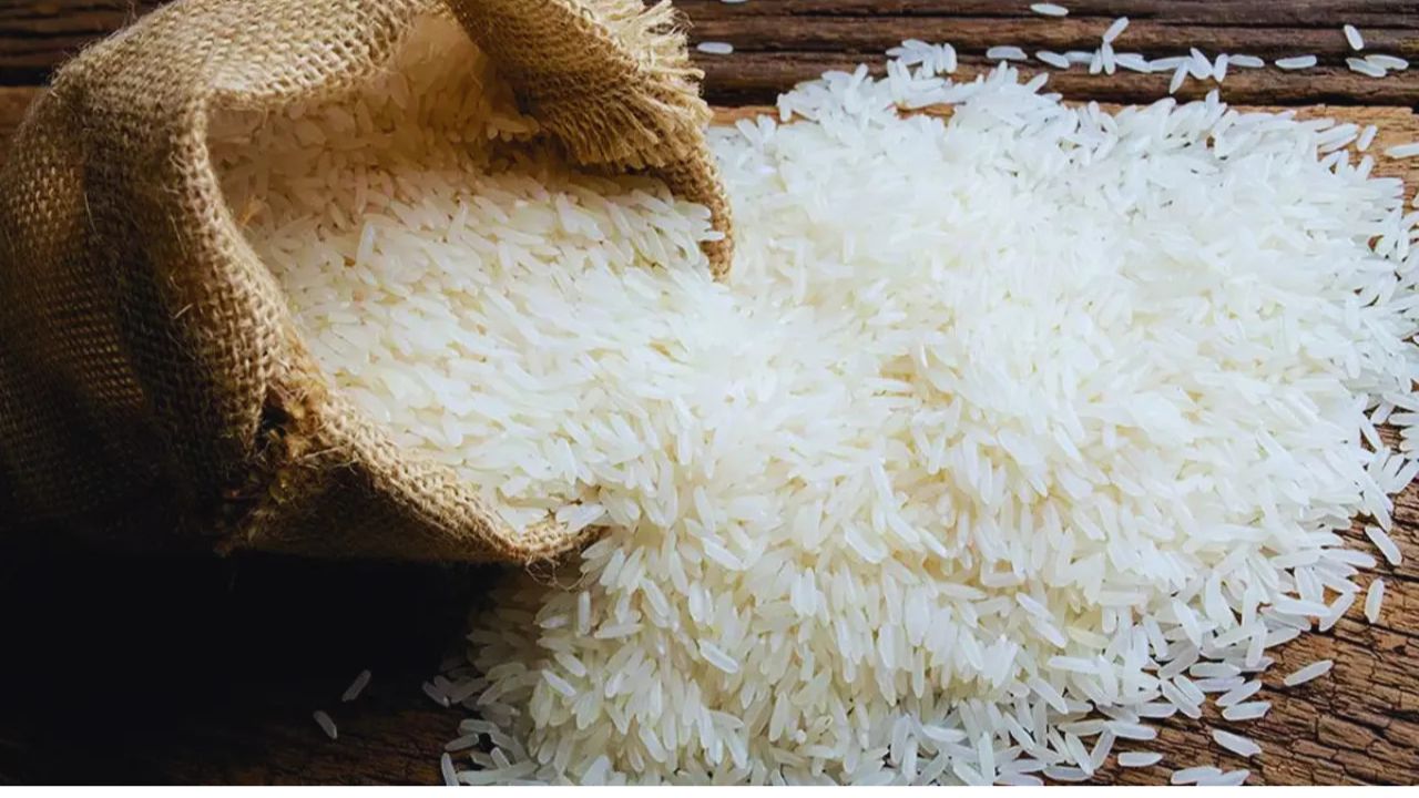 राइस मिल मालिकों के बीच भ्रम की स्थिति! डेडलाइन बढ़ी पर FCI ने खरीद रोकी राइस मिल मालिकों के बीच भ्रम की स्थिति! डेडलाइन बढ़ी पर FCI ने खरीद रोकी