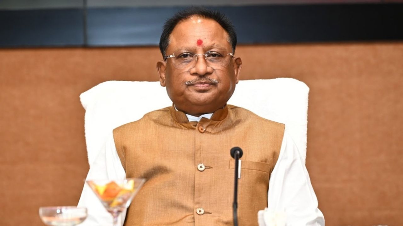 छत्तीसगढ़ में मजदूरों को साल में 125 दिन रोजगार, दिहाड़ी बढ़कर 300 रुपये, समय पर मिलेगा भुगतान