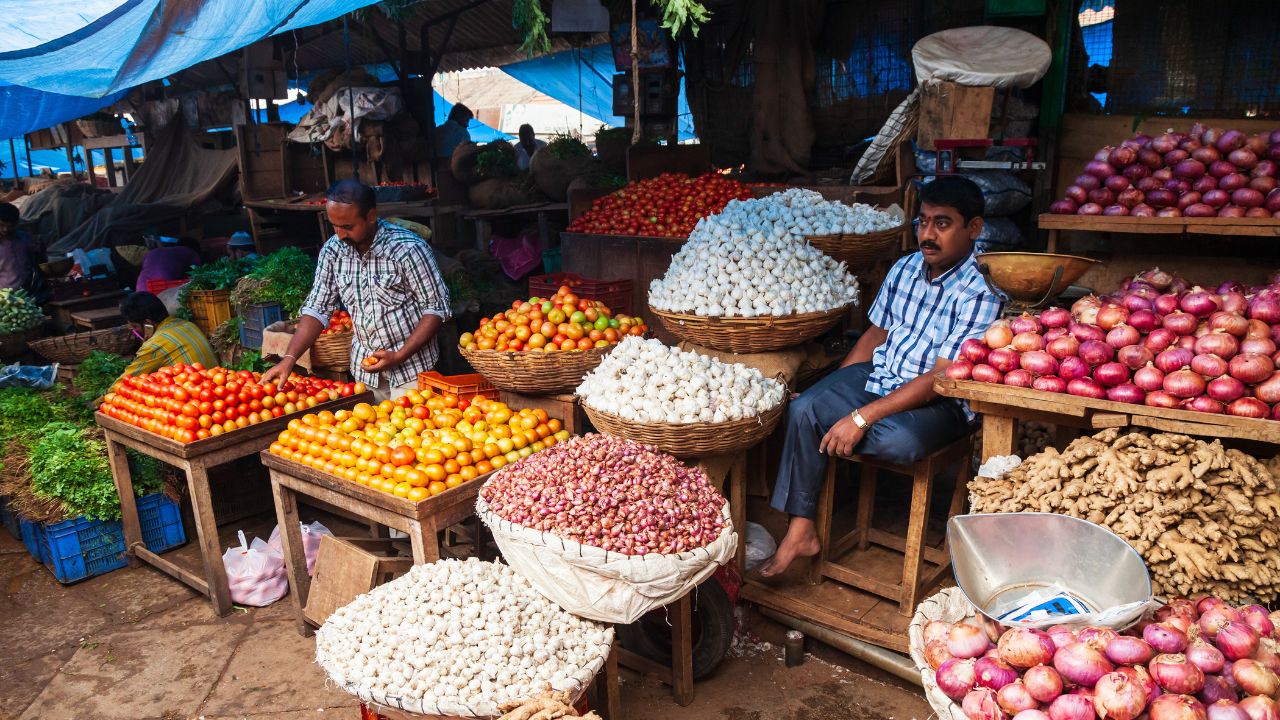 Onion Price Hike Lasalgaon Mandi Onion Rate At Rs 3360 Per Quintal