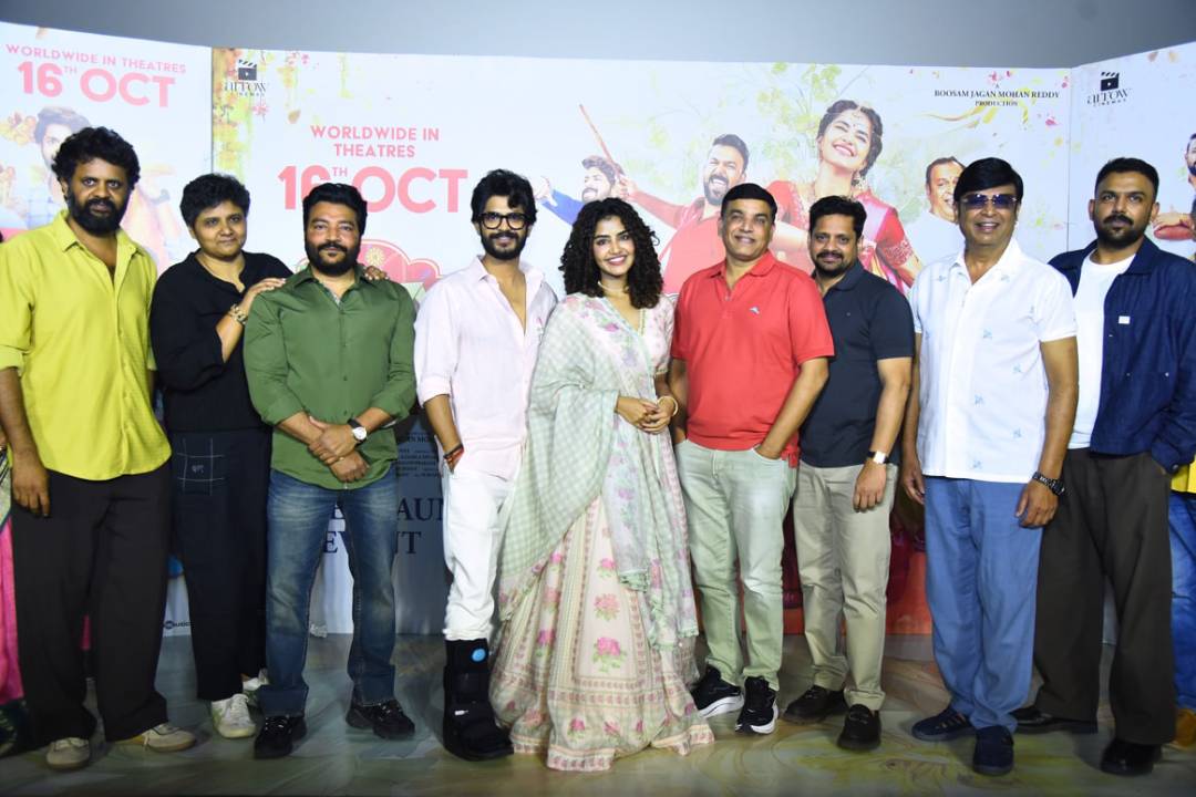 క్రేజీ కళ్యాణం’ ఈవెంట్‌లో నరేష్ ఊరమాస్ డ్యాన్స్